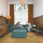 Вінілова підлога Quick Step Ciro Herringbone AVHBU 40363 Дуб Ботанічний Копчений 5+1мм