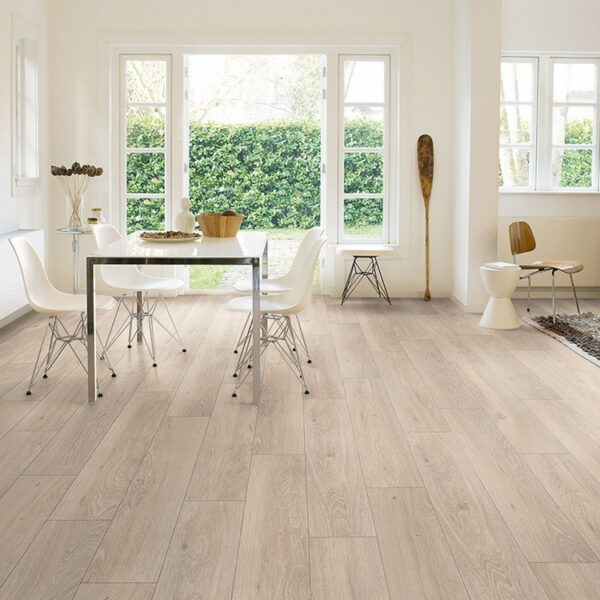 Ламінат Quick Step Classic CLM1658 Дошка дуба світлого місячне сяйво
