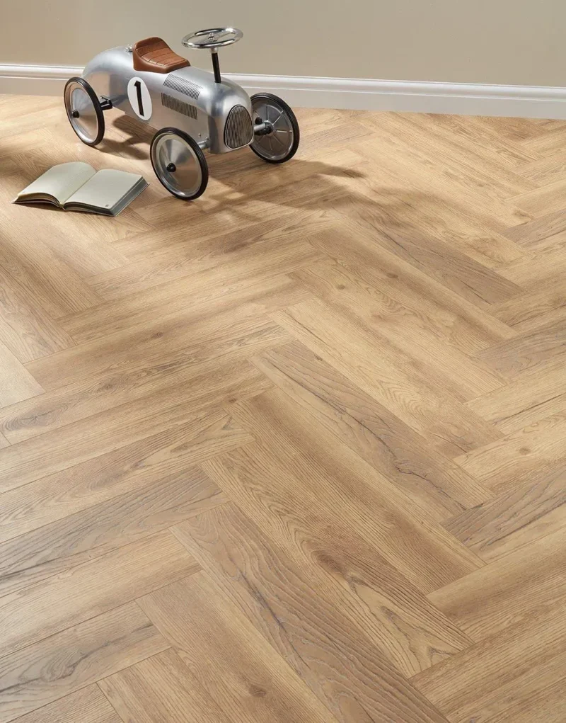 laminatkronotexherringbone4764_petterson_dub_naturalnyy-61115252141260